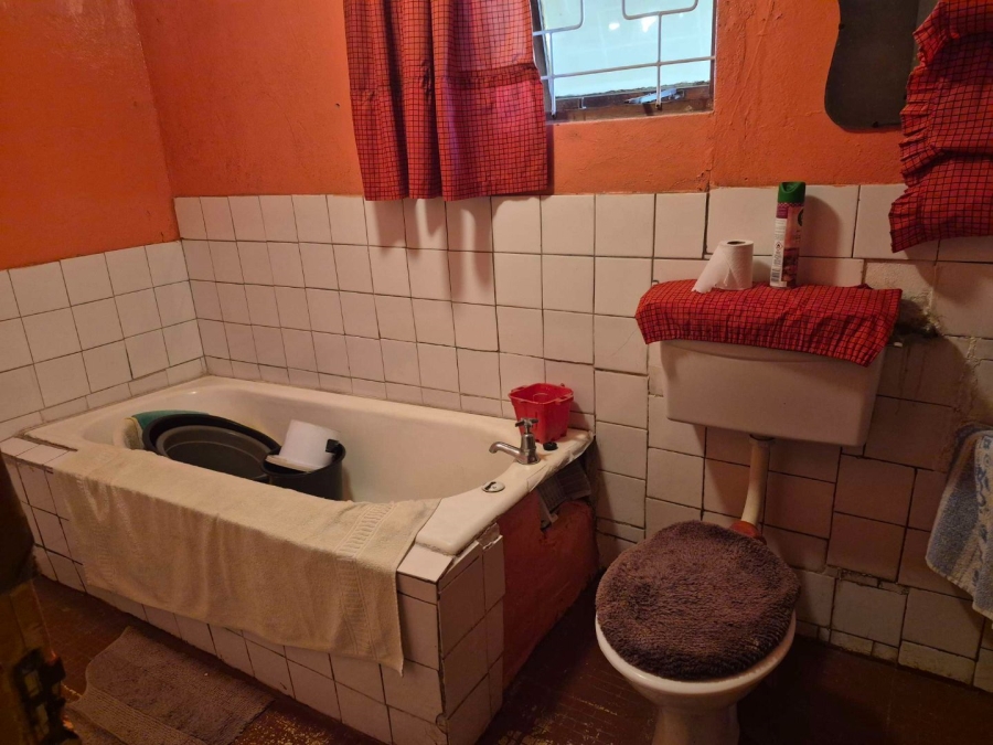 3 Bedroom Property for Sale in Zwide Eastern Cape